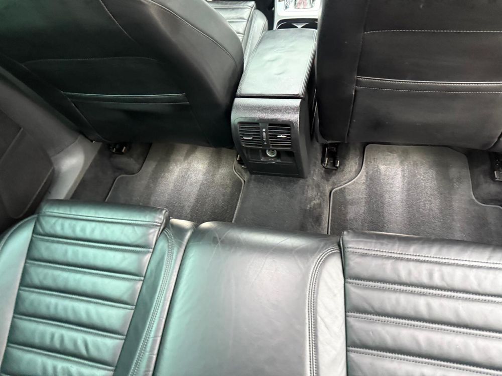 Vând Volswagen PASSAT B6