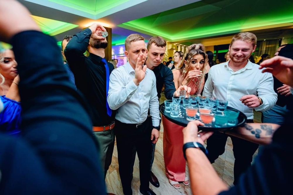 Barmani Evenimente/Bar Mobil/cocktail bar