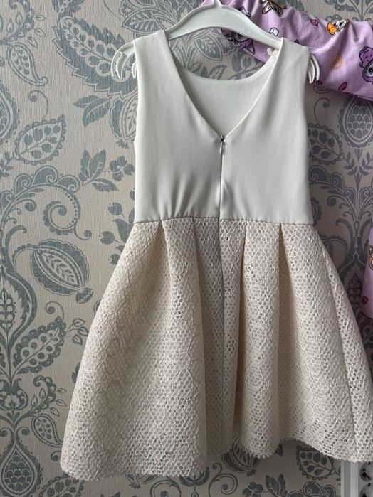 Детски коледни рокли от 98 размер до 110