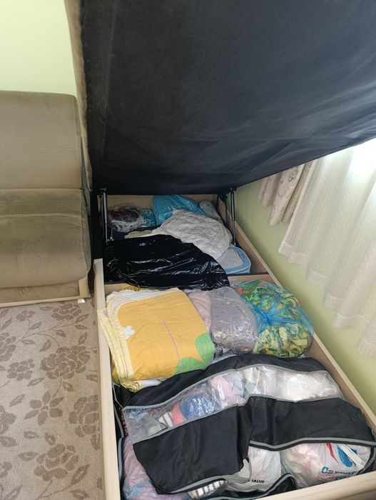 Ъглов диван с клик клак мехнизъм