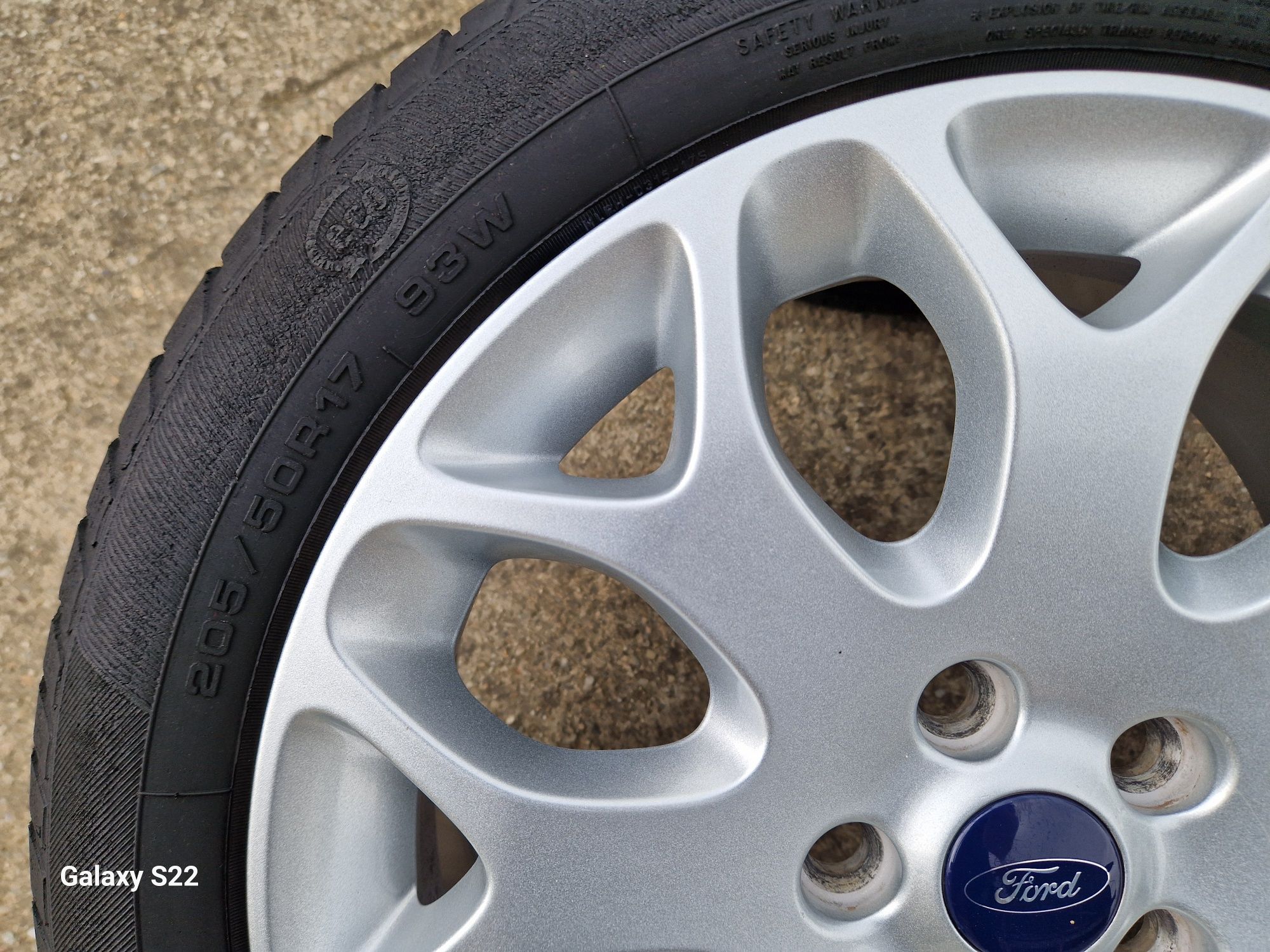 Jante Ford Focus Mondeo 5x108 anvelope vara 205 50 17