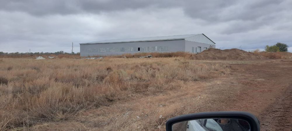 Продам помещение с 4 га земли