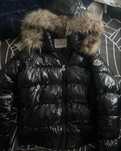 Оригинално яке Moncler, като ново.