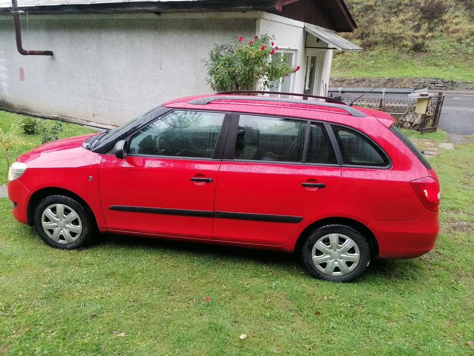 Vând Skoda Fabia