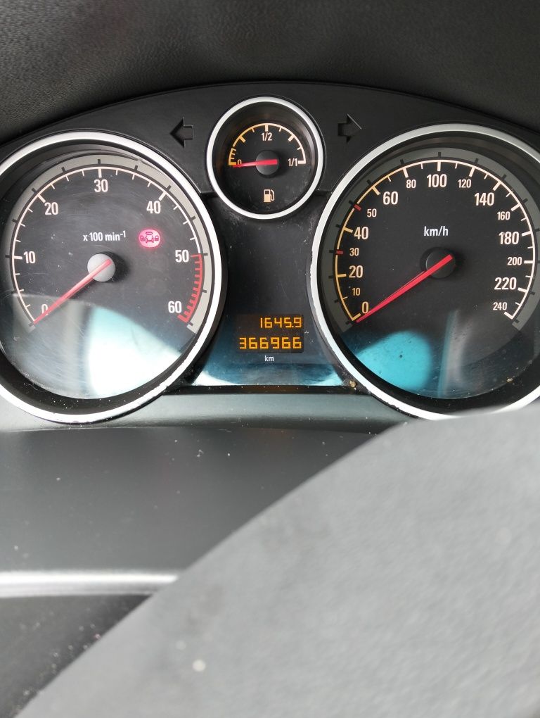 Vând Opel Astra h1.7 cdti 2005