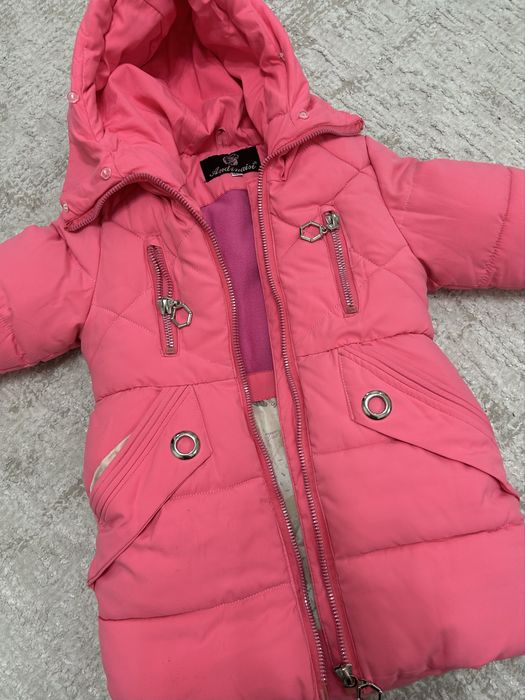 Продам зимний комплект на девочку