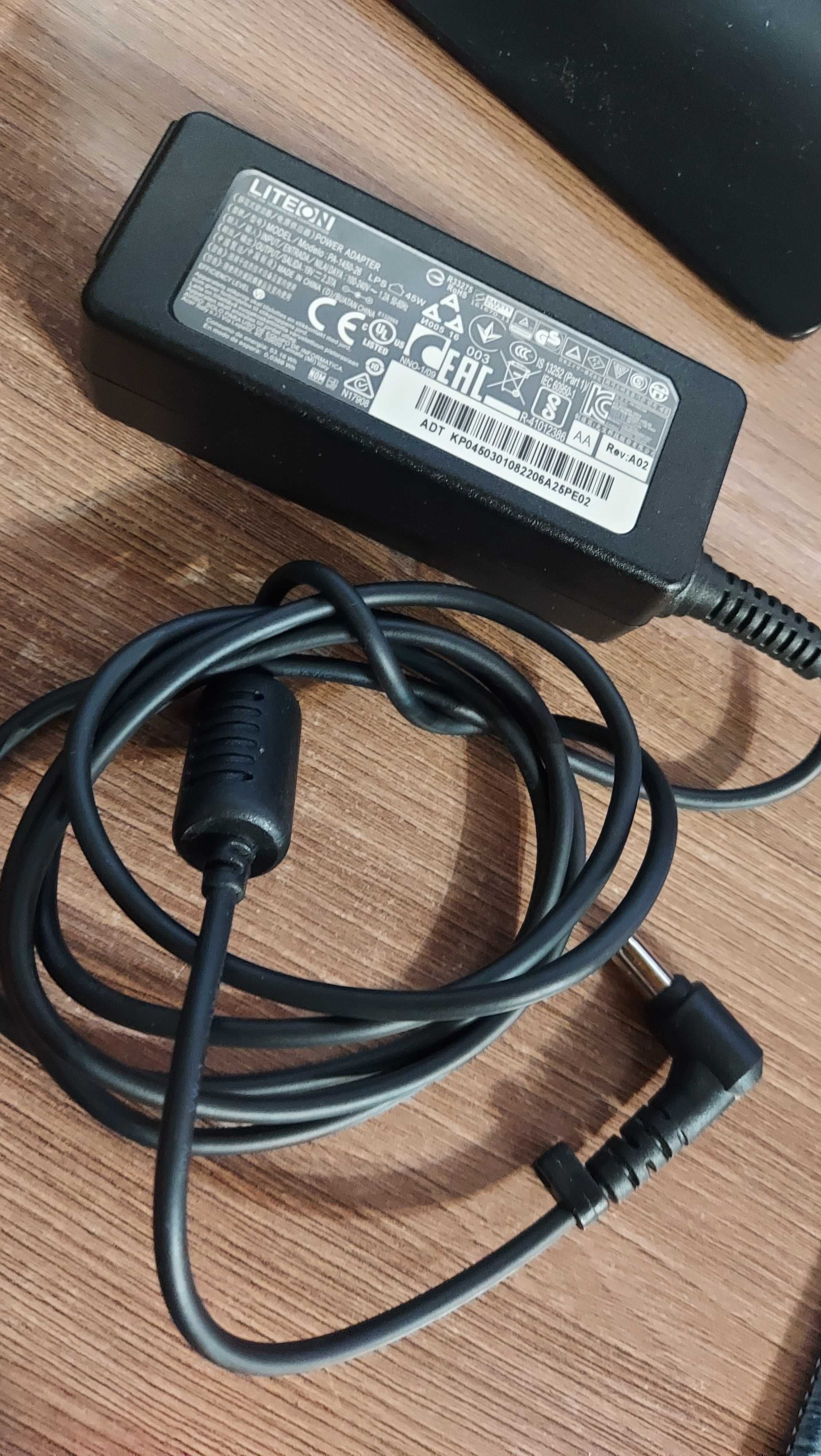 Блоки питания  ноутбуков acer
