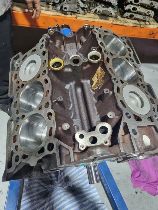 Motor Range Rover Sport  / Discovery 4 / Jaguar XF / Jaguar XJ 3.0 diesel v6 306dt 2993cc Gen 1 full reconditionat