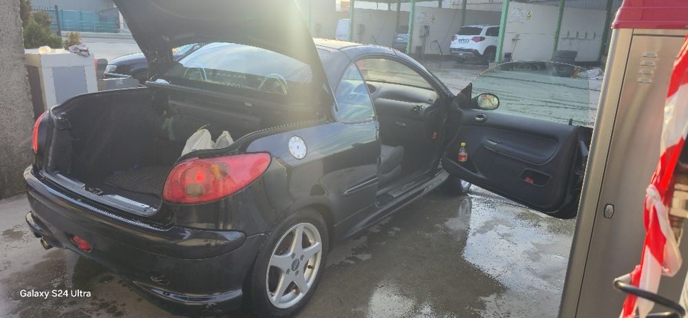 Vând Peugeot 206 cc