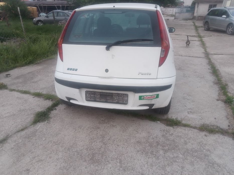 Фиат Пунто 1.2 8 в 60 кс на части