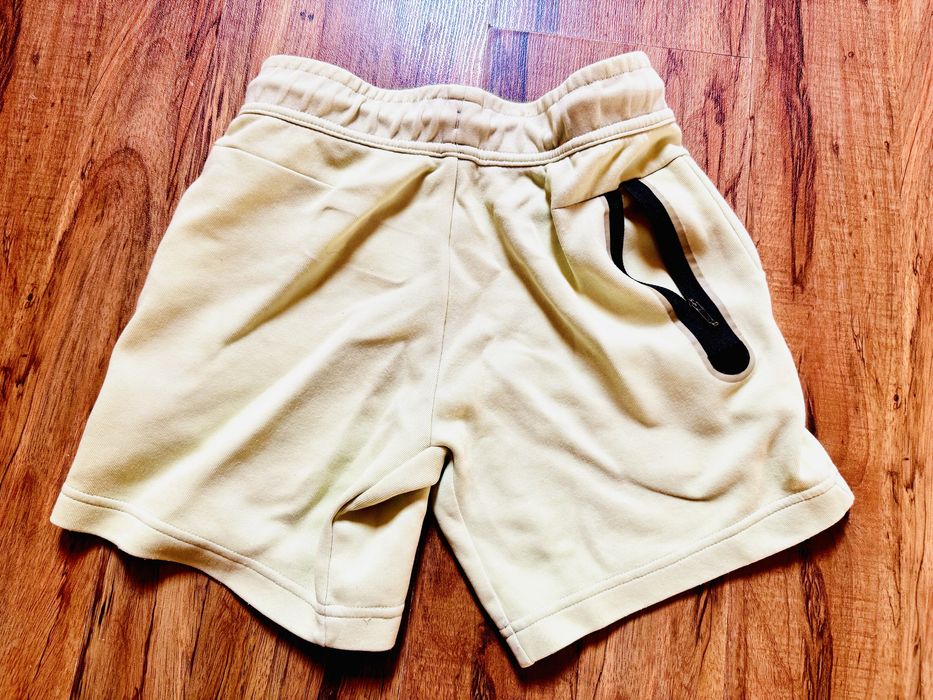 Детски къси панталони Nike Tch Flc размер - S