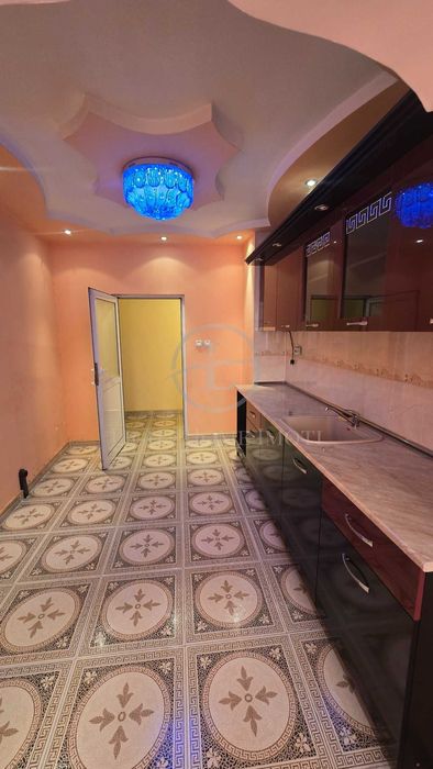 Продава се Двустаен апартамент в Пловдив, Център - 75 кв.м за 1047 €/кв.м - Снимка #3