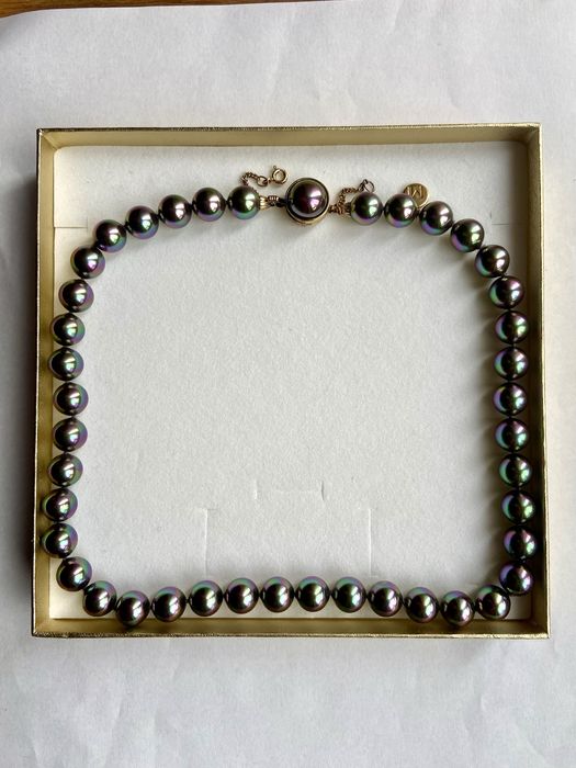 Coiier de perle original designer Majorica Pearls