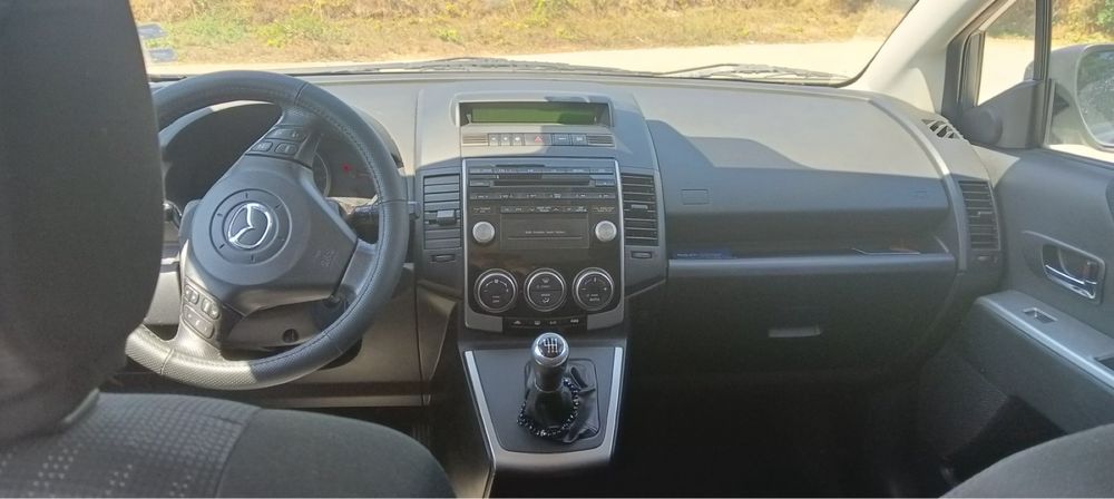 Mazda 5 sport ван