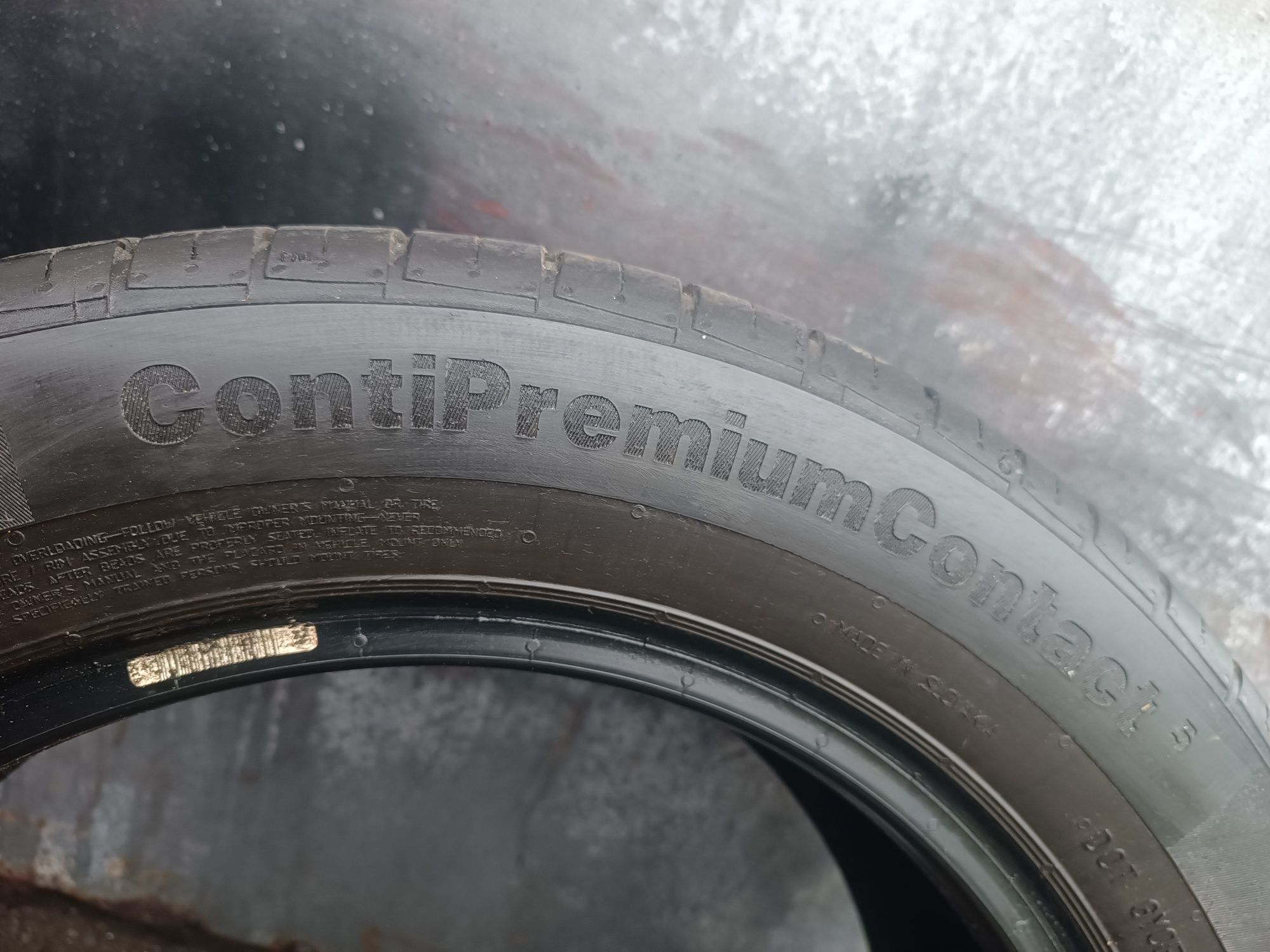 205/55/16 Continental