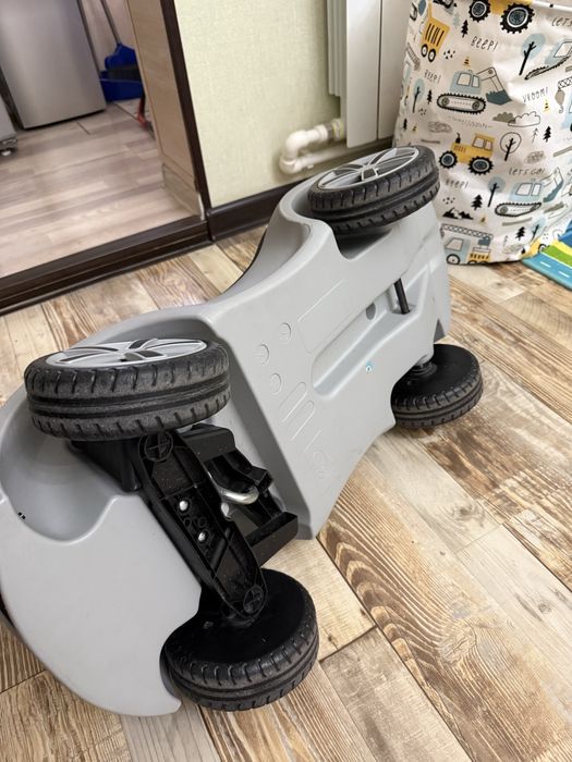 Детская машинка