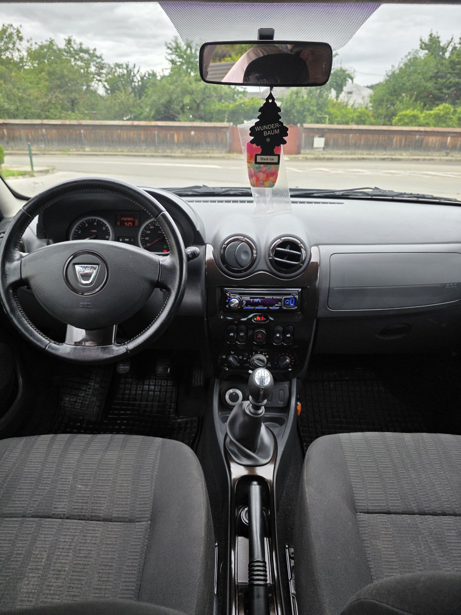 Dacia Duster 4x4 1.6bezina 2011 Ac jante carlig Import Germania