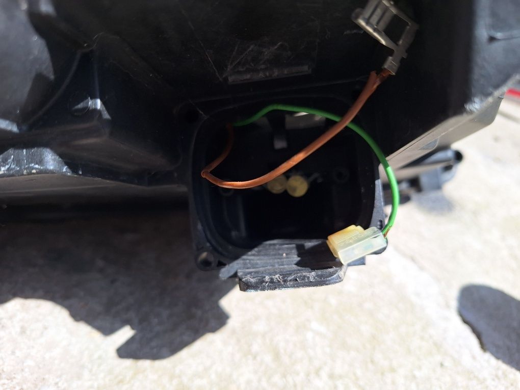 Bmw Xenon e90 e91 фарове