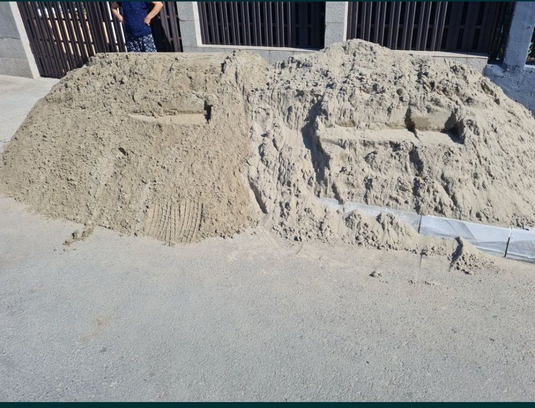 Balastru nisip mărgăritar piatra concasata direcr din balastiera