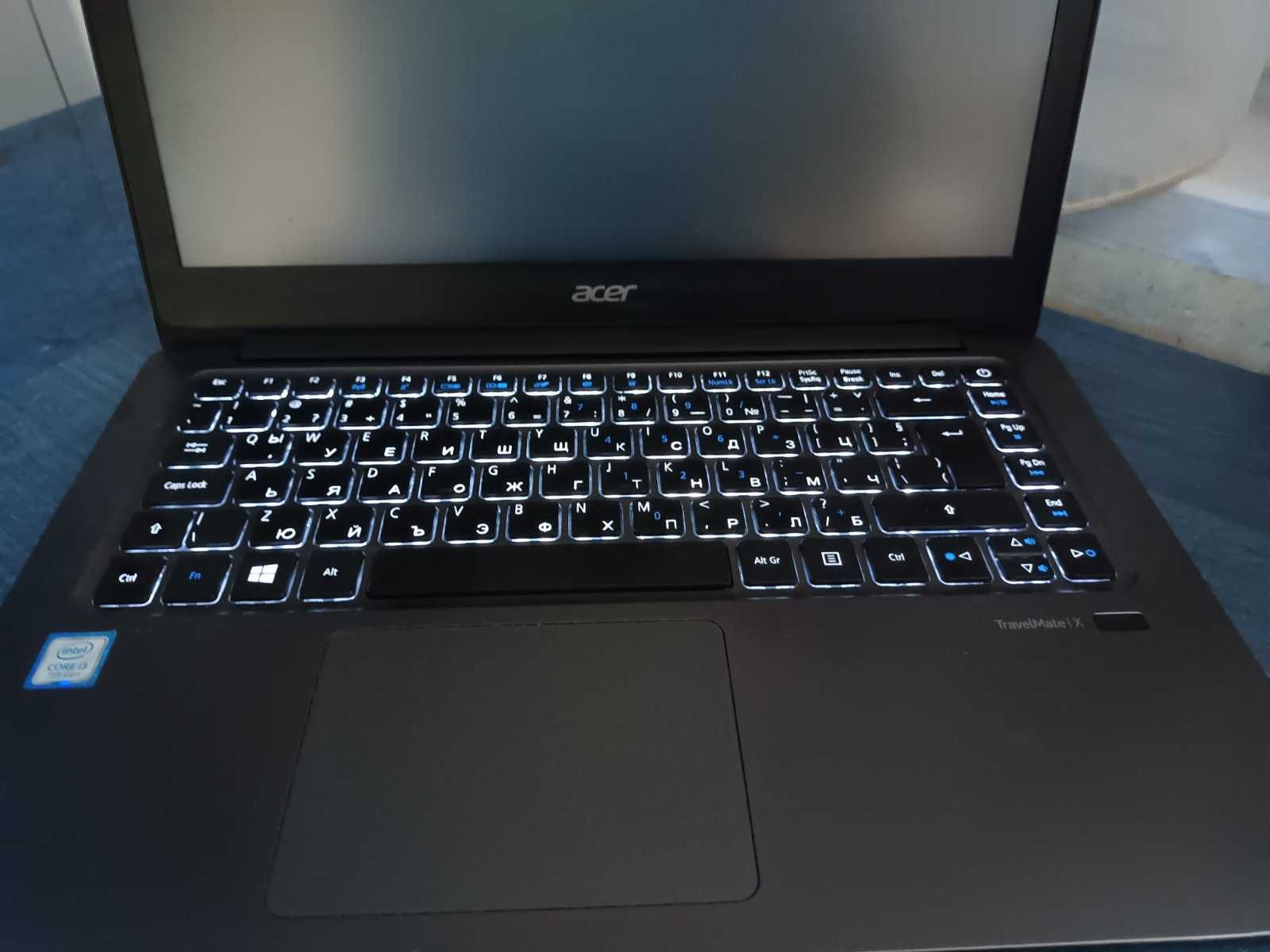 Acer Aspire Swift 3 Ultrabook-14.0 инча, Intel Core i3-7100U, DDR4