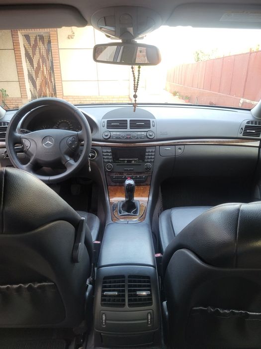 Mercedes E200 CDI W211