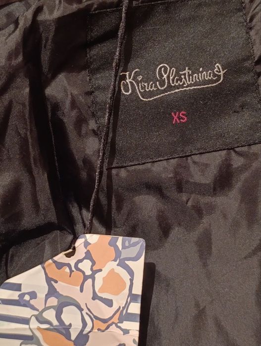 Зимняя куртка-пуховик на девочку подростка. XSразмер