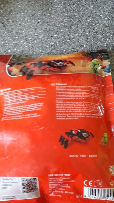 Playtive spider lego