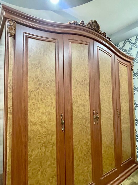 Продажа б/у двух спальной кровать