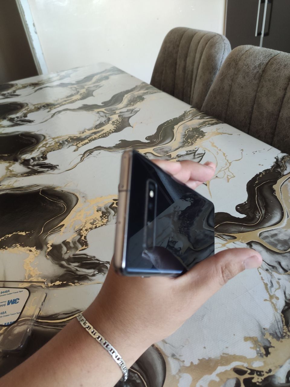 Samsung S 10 + Arginal Vetnam karopka dakument