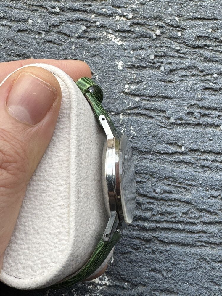 Ceas IWC cal  401 vintage in stare foarte buna