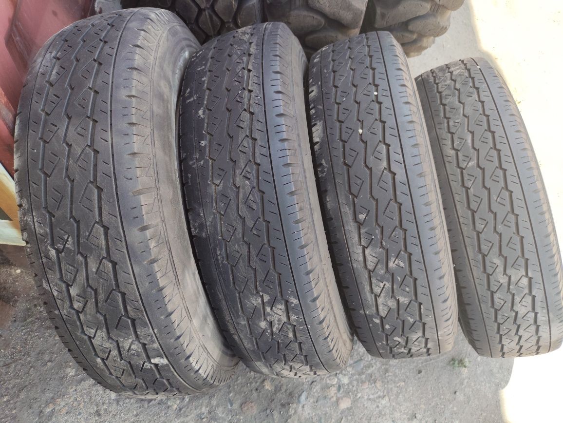 Шины с дисками 6х139,7  R15x5.5