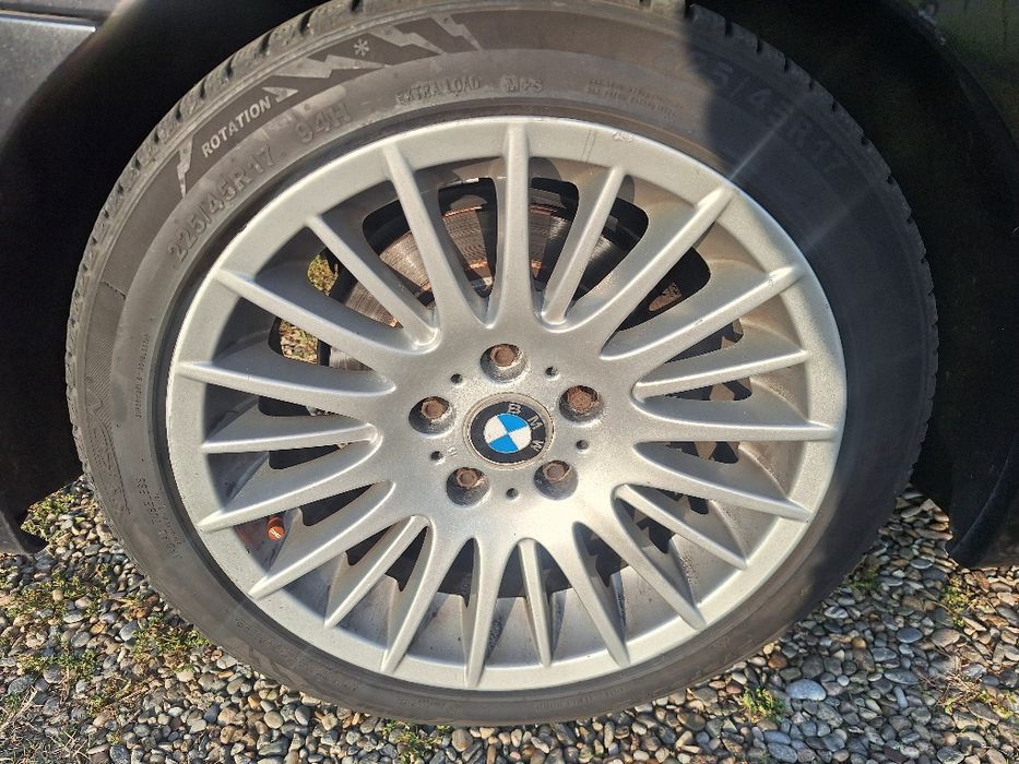 Vând jante BMW r 17