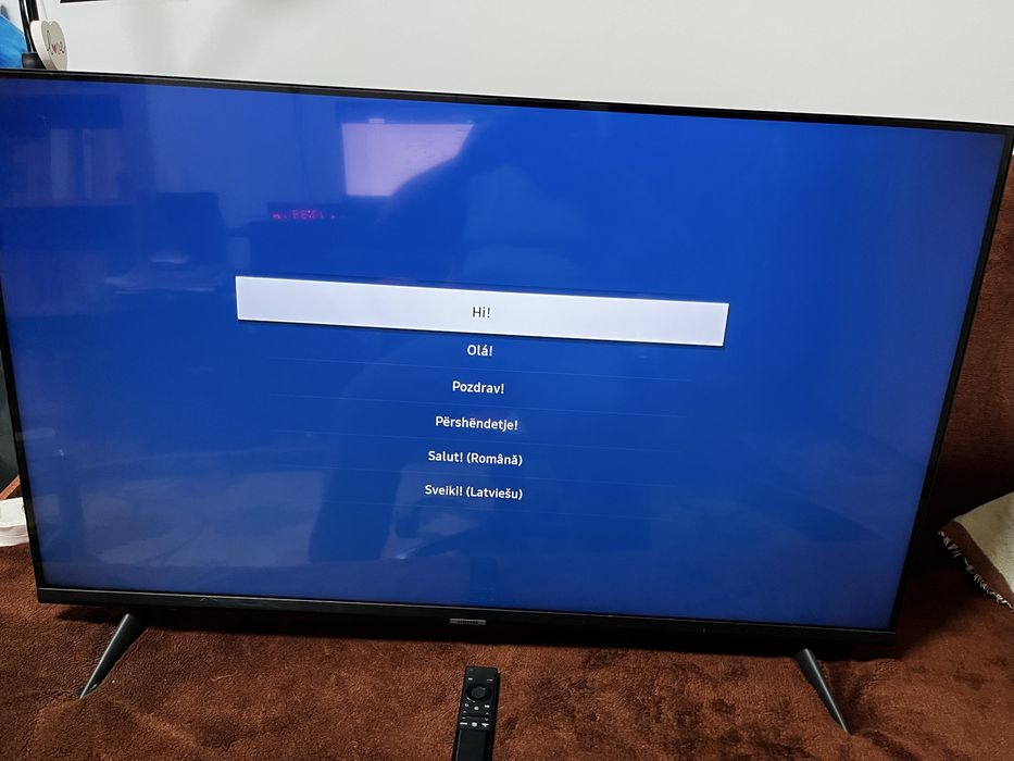 Televizor Samsung Smart 108 cm