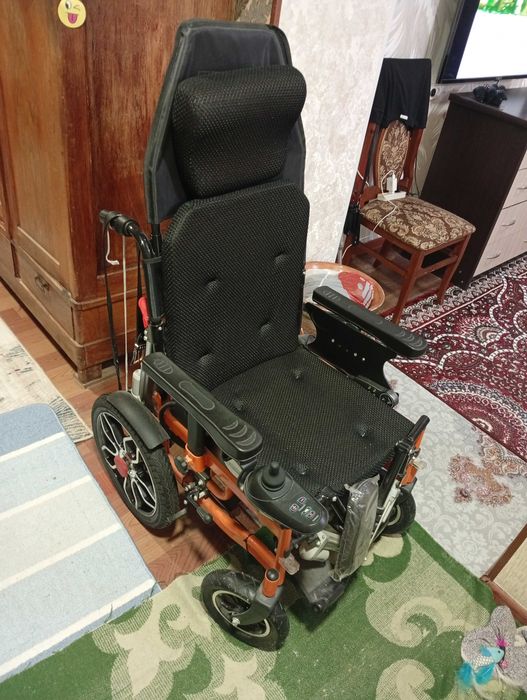 Инвалидная коляска электрическая