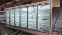 Крайстенна хладилна витрина с вратички