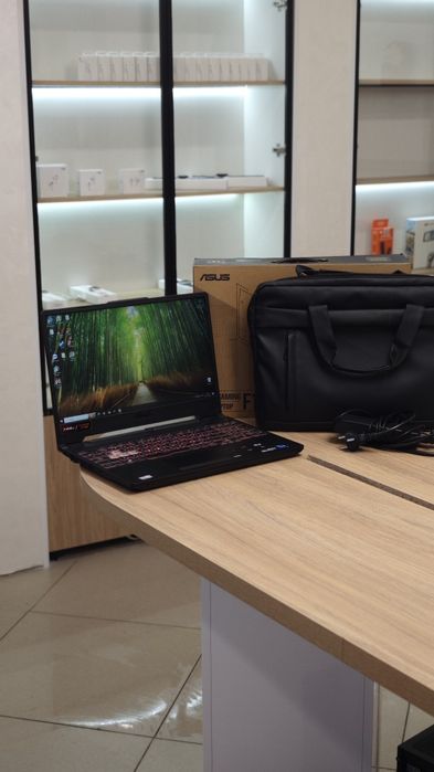 Asus Tuf Gaming F15 | Apple Room