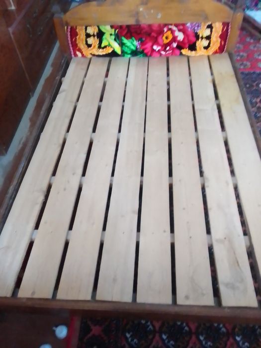 2 kishilik mebel kelishlgan narxlarda.