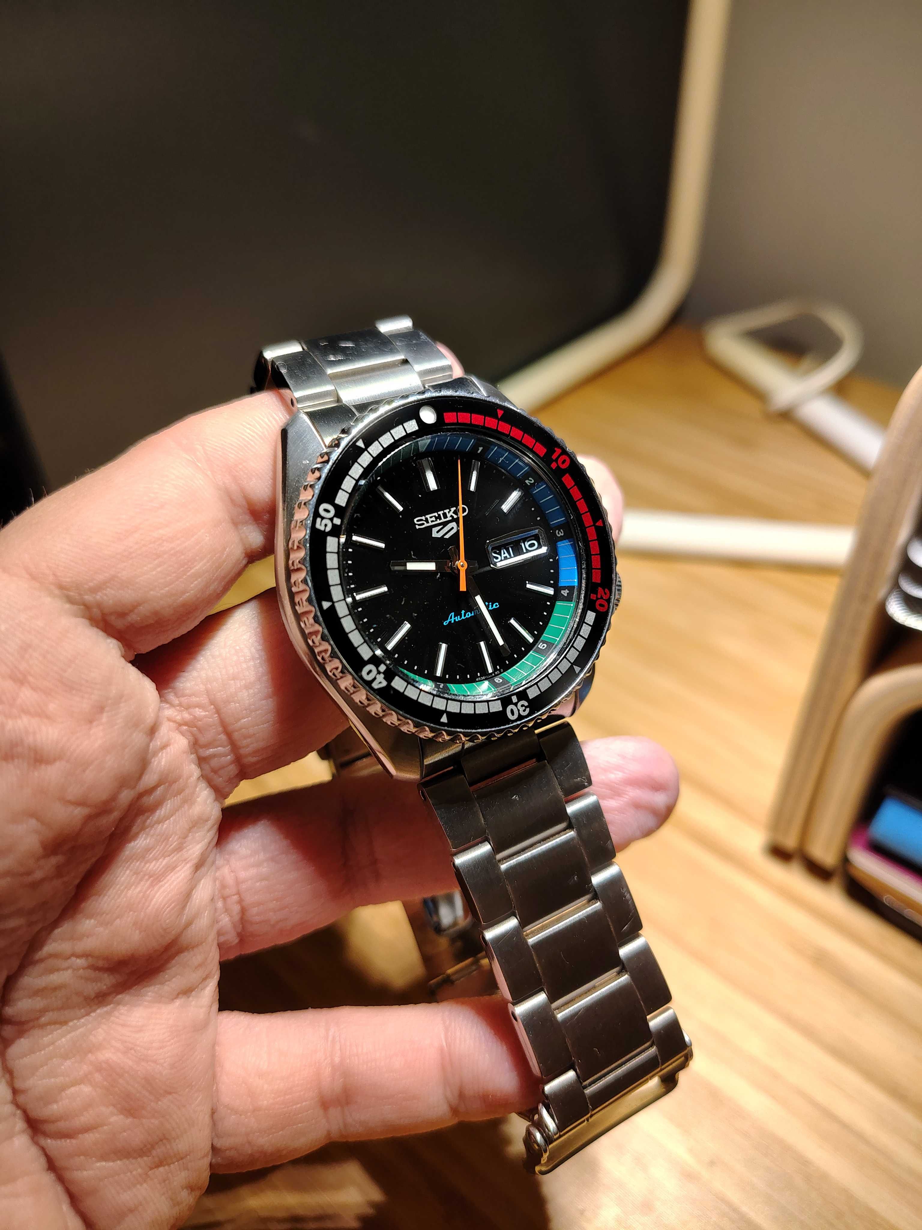 Продавам автоматичен Часовник Seiko SRPK13K1