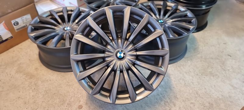 19цола BMW 7серия G11 5x112