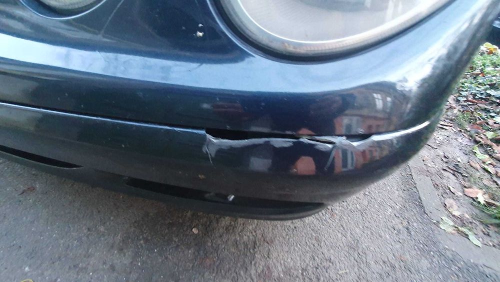 Mercedes-Benz E-Class W211   - Oază de Confort la Drum Lung