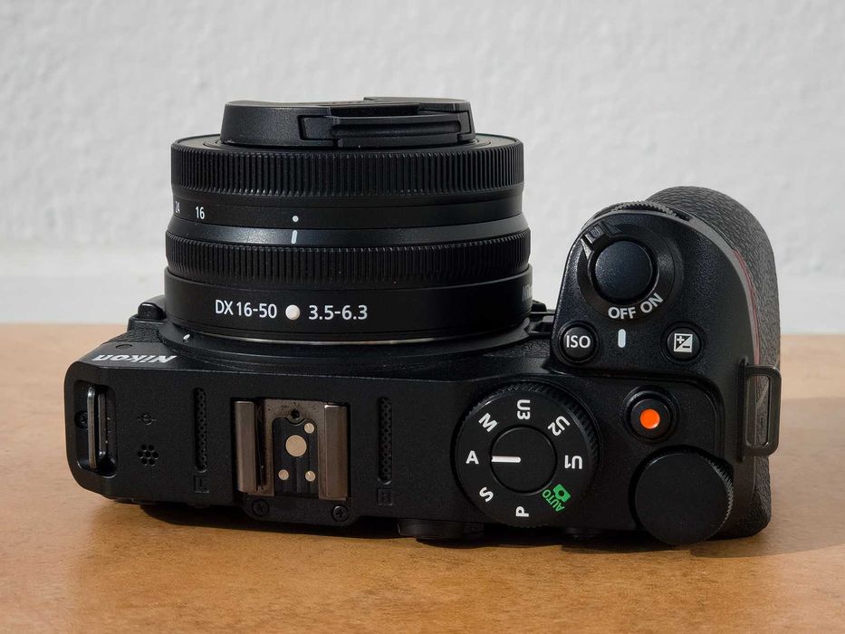 Nikon Z30 + обектив Z DX 16-50mm VR