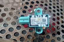 Senzor impact lateral fata stanga 8K0955557C Audi A4 B8/8K [facelift]