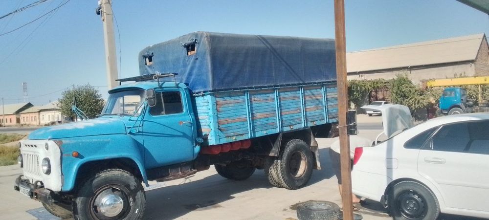 Yuk mashinasi gaz 53