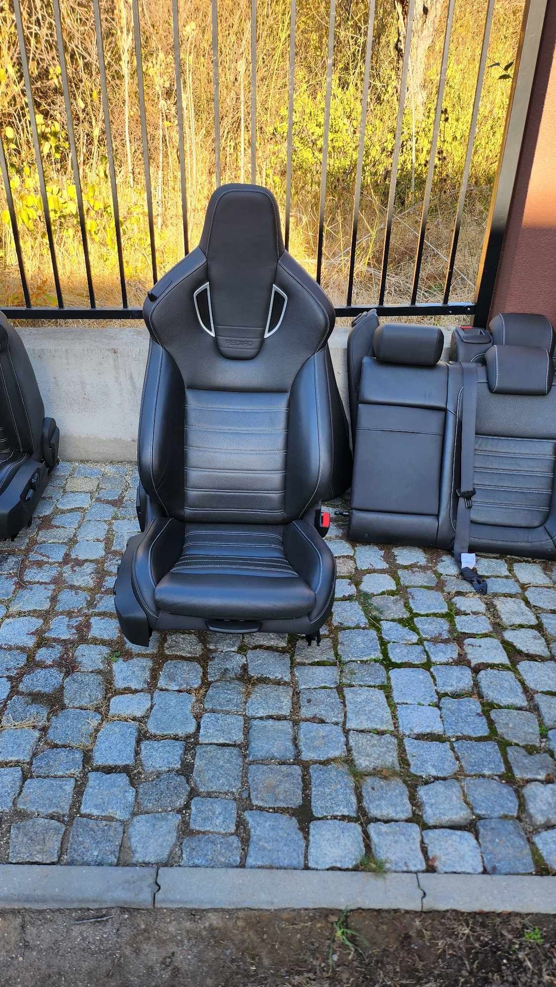 Recaro седалки и волан от Opel Insignia OPC Комби
