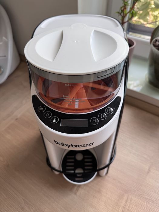 Espressor de Lapte Praf BabyBrezza