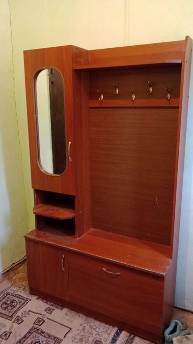 Мебель продажа прихожка б/у