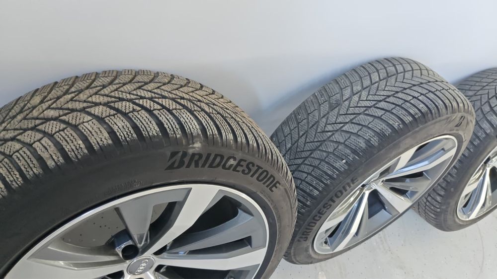 Jante + Cauciucuri Audi Q8 285/45/R21