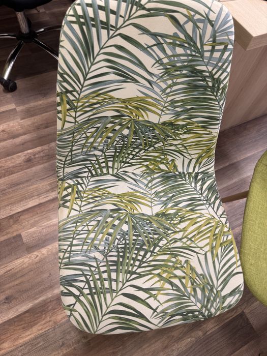 Маса и столове.