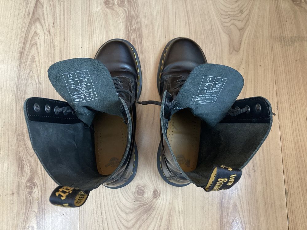 Dr. Martens original negru marimea 40 + Wonder Balsam