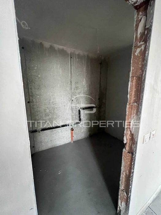 Продава се Тристаен апартамент в Пловдив, Кършияка - 121 кв.м за 1288 €/кв.м - Снимка #8